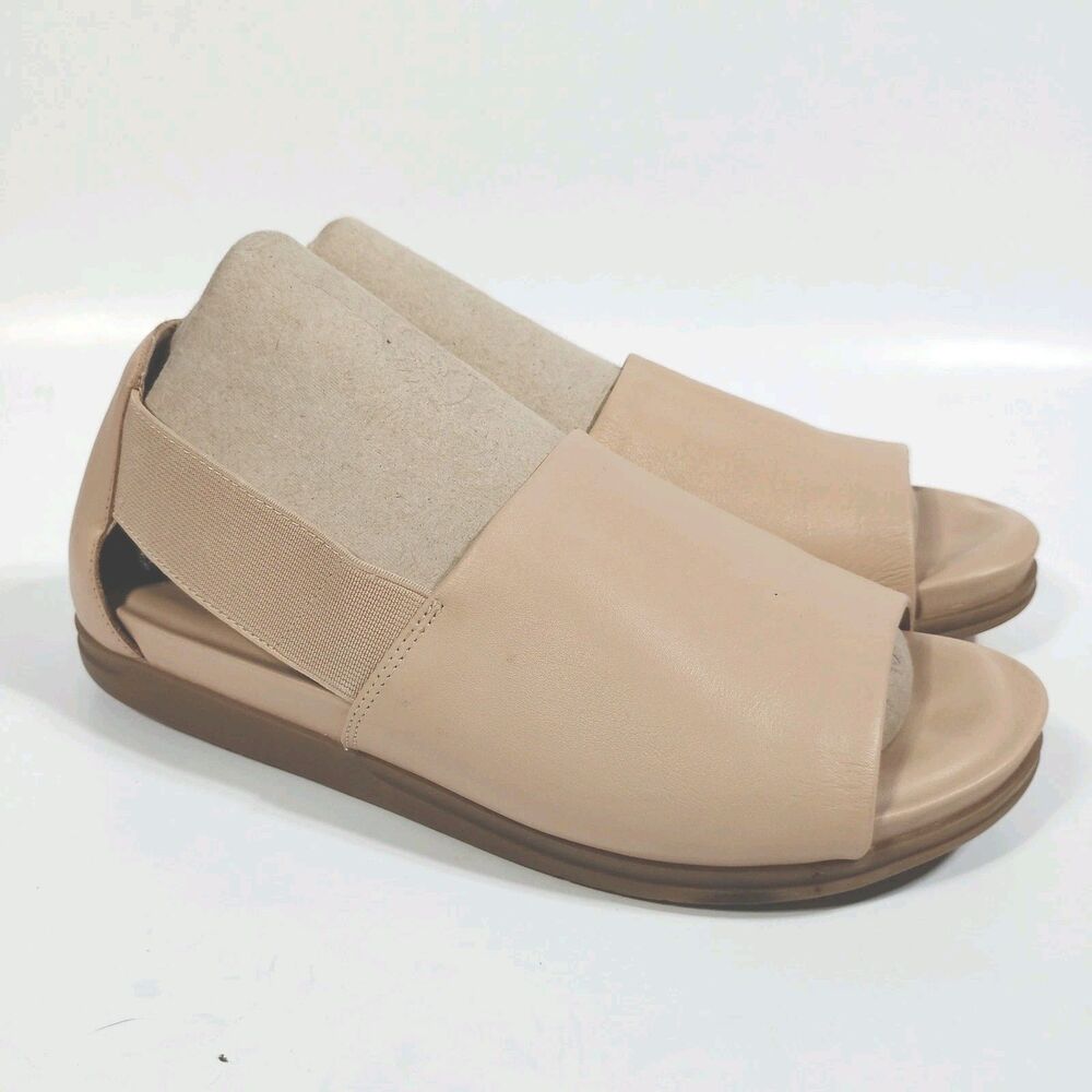 Aerosoles Hourglass Beige Sandals Flat Sole 6.5W Open Toe Elastic Comfort Walkin